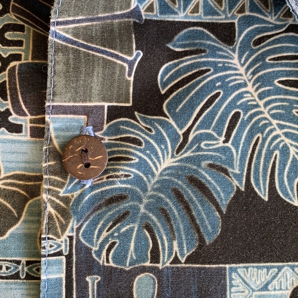 Go Barefoot Authentic Hawaiian Aloha Shirt - Large - Picture 5 of 11